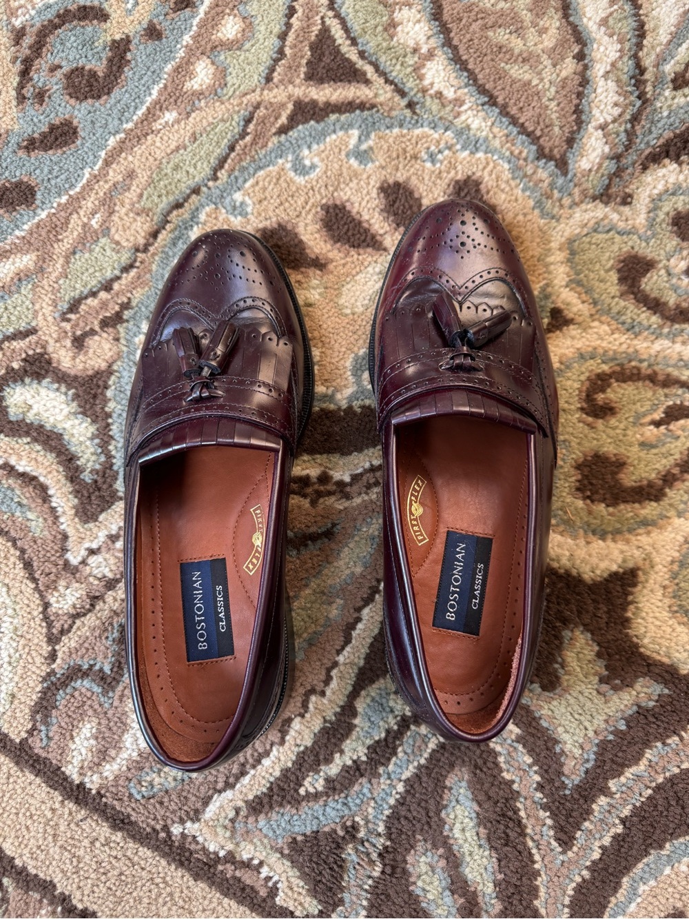 Bostonian Men's Burgundy Kiltie Tassel Loafers - Picture 3 of 5